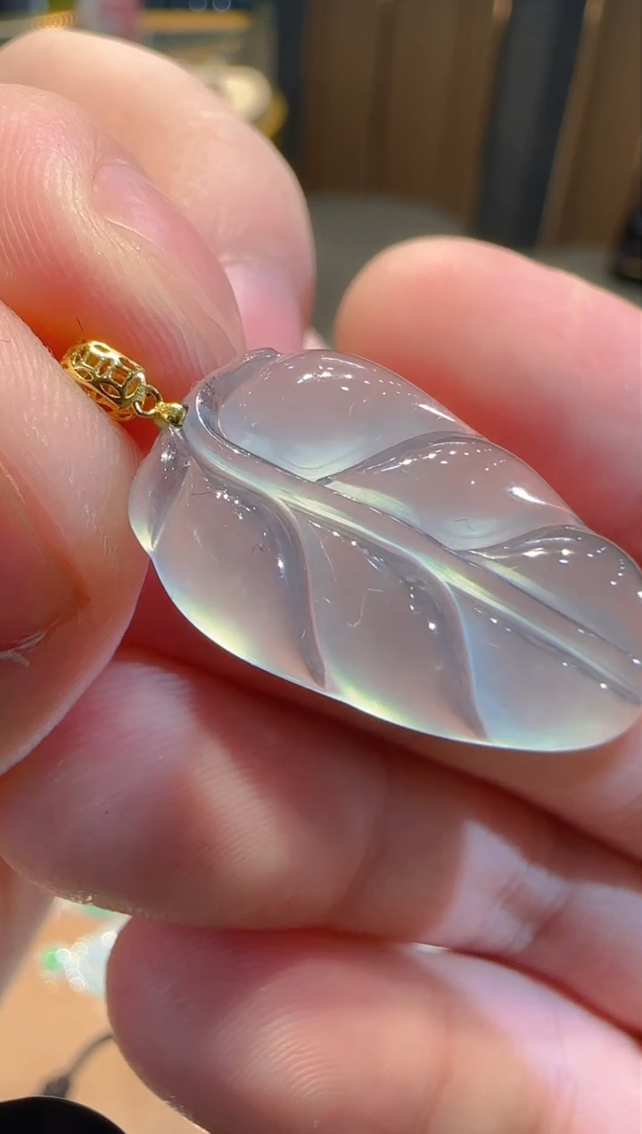 【闪购商品】翡翠吊坠(不含链)18K金镶嵌多样性发一件