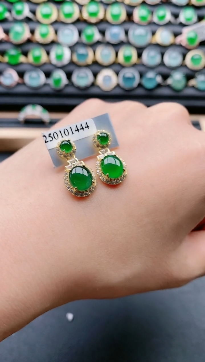 【闪购商品】翡翠戒指银S925镶嵌11111