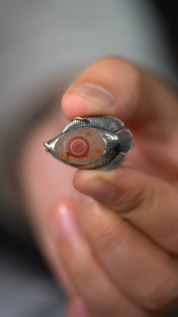 【闪购商品】玛瑙吊坠银S925镶嵌714号设计款花脉鱼吊坠