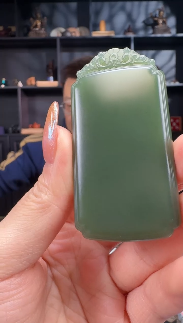 【闪购商品】和田玉1未镶嵌沙枣青无事牌挂件70g