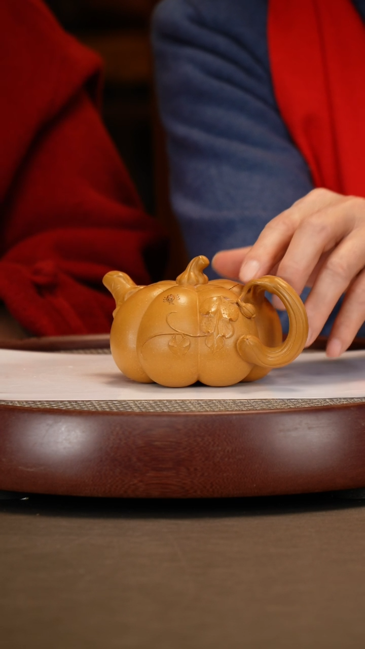 【闪购商品】紫砂茶壶【鲍宜明】黄金段南瓜