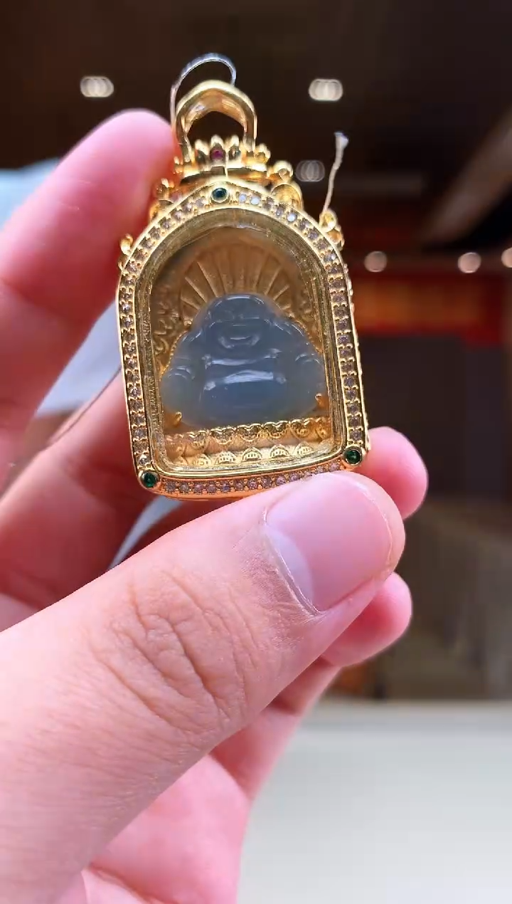 【闪购商品】翡翠颈饰未镶嵌        *662