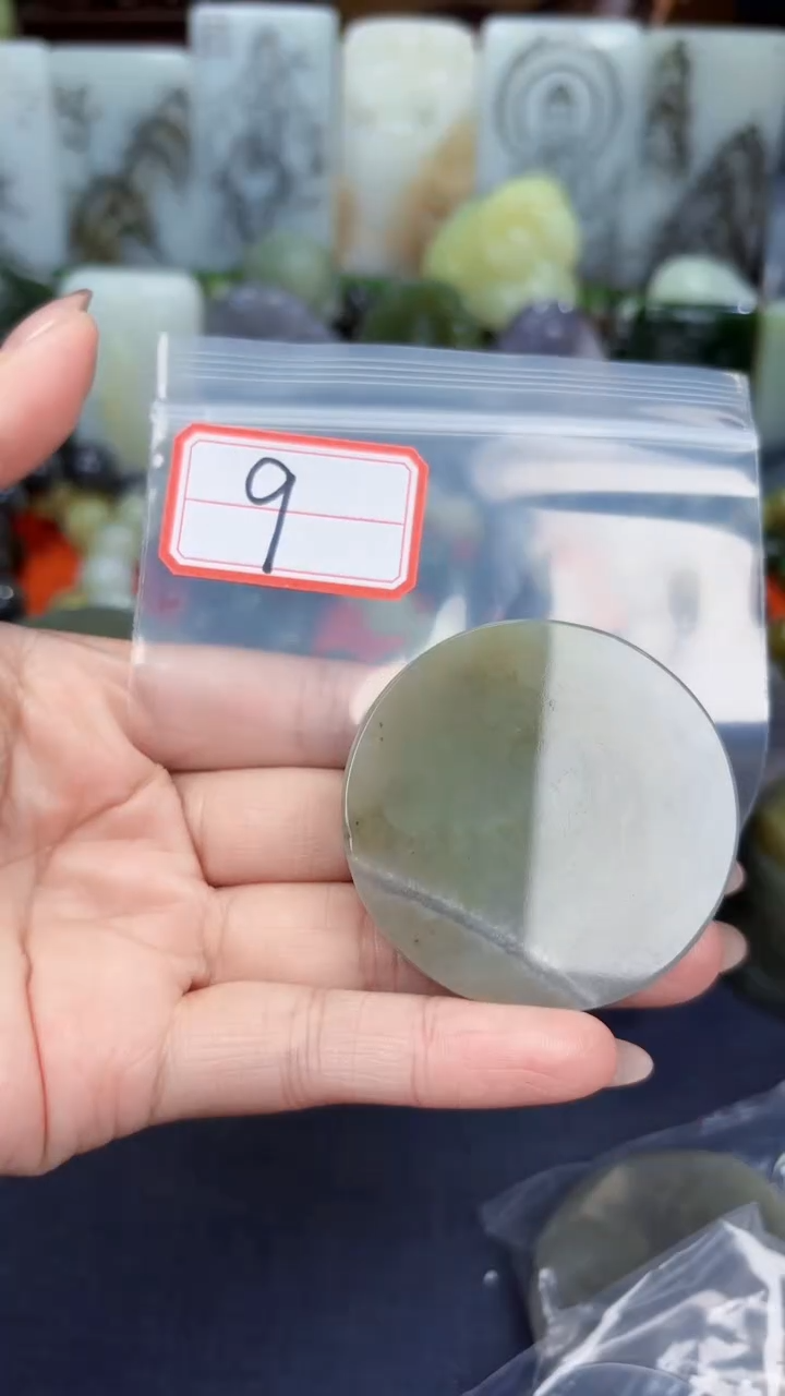 颈饰未镶嵌和田玉和田玉