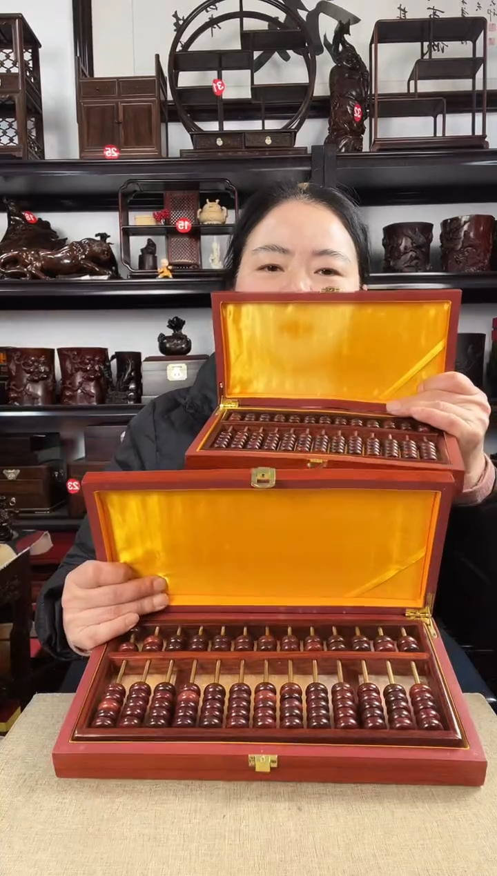 木日****！860老李红木工艺品