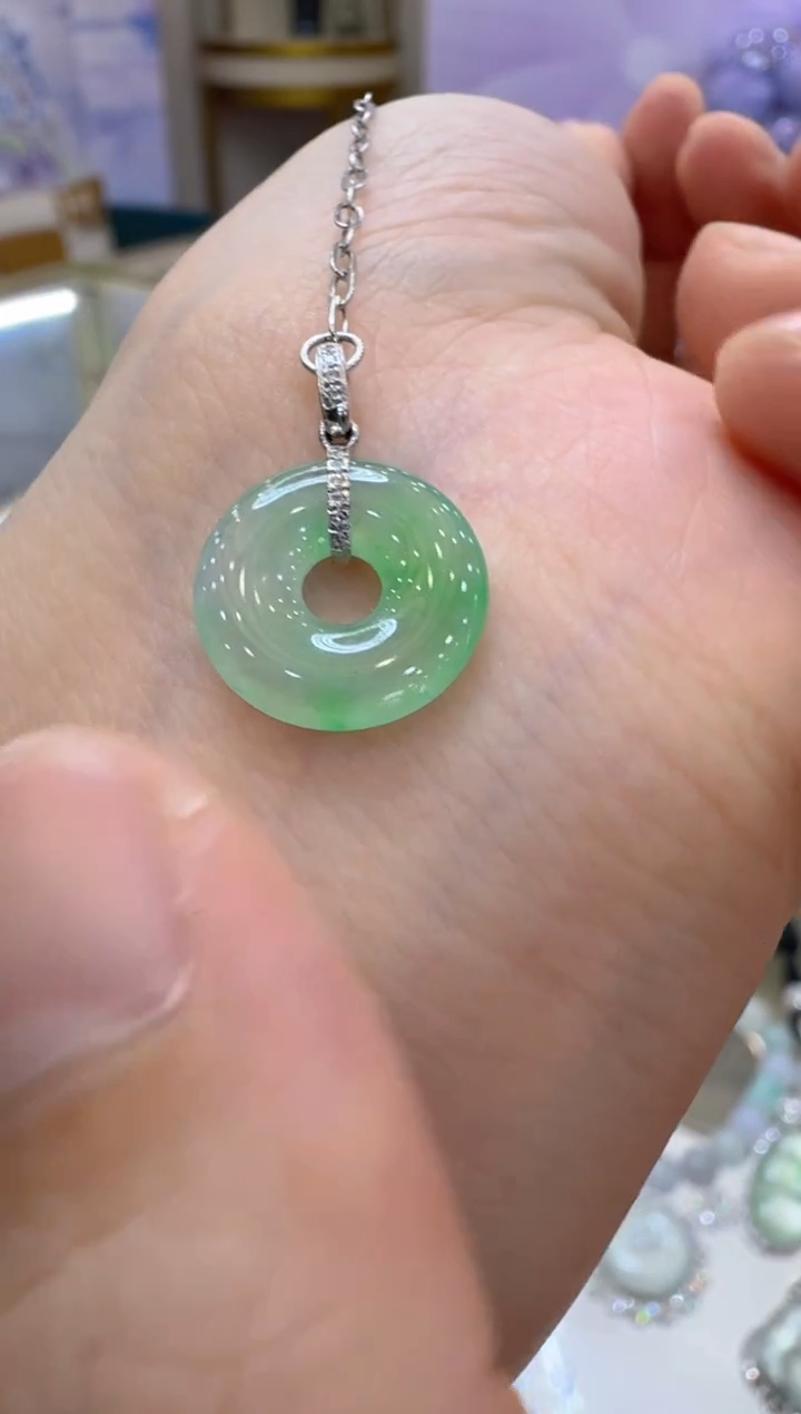 18K金镶嵌手链翡翠多样性团购发一件