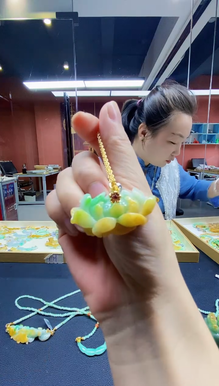 颈饰未镶嵌翡翠翡翠吊坠