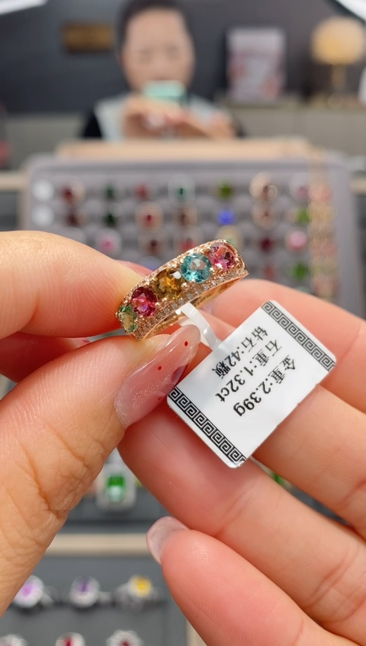 【闪购商品】碧玺戒指18K金镶嵌1.32  