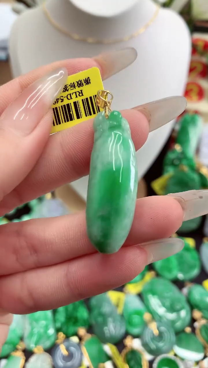 翡翠18K金镶嵌吊坠(不含链)挂件