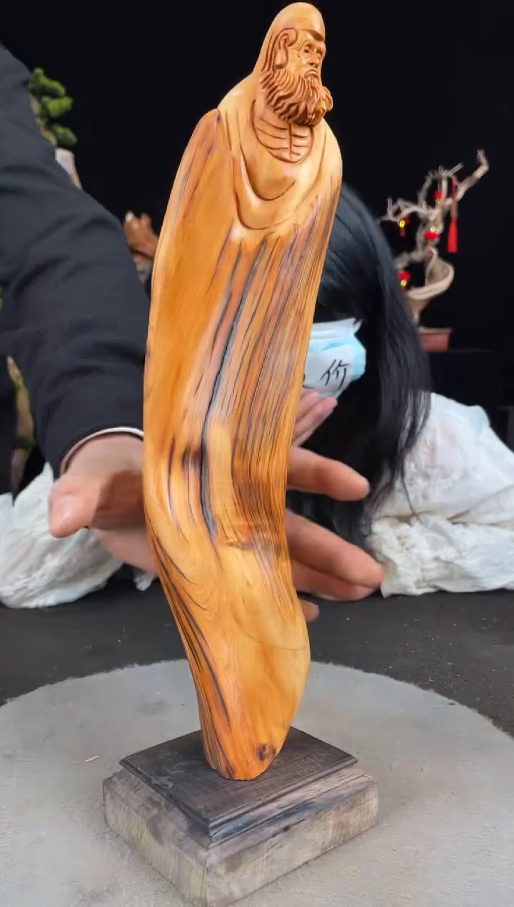 【闪购商品】柏木（崖柏）其他手工摆件,先抢先得!