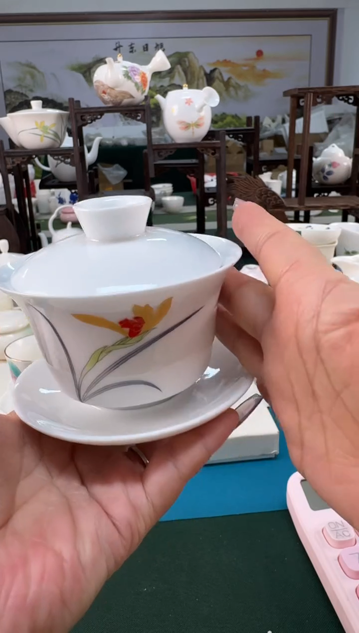 【闪购商品】瓷器 ······.......