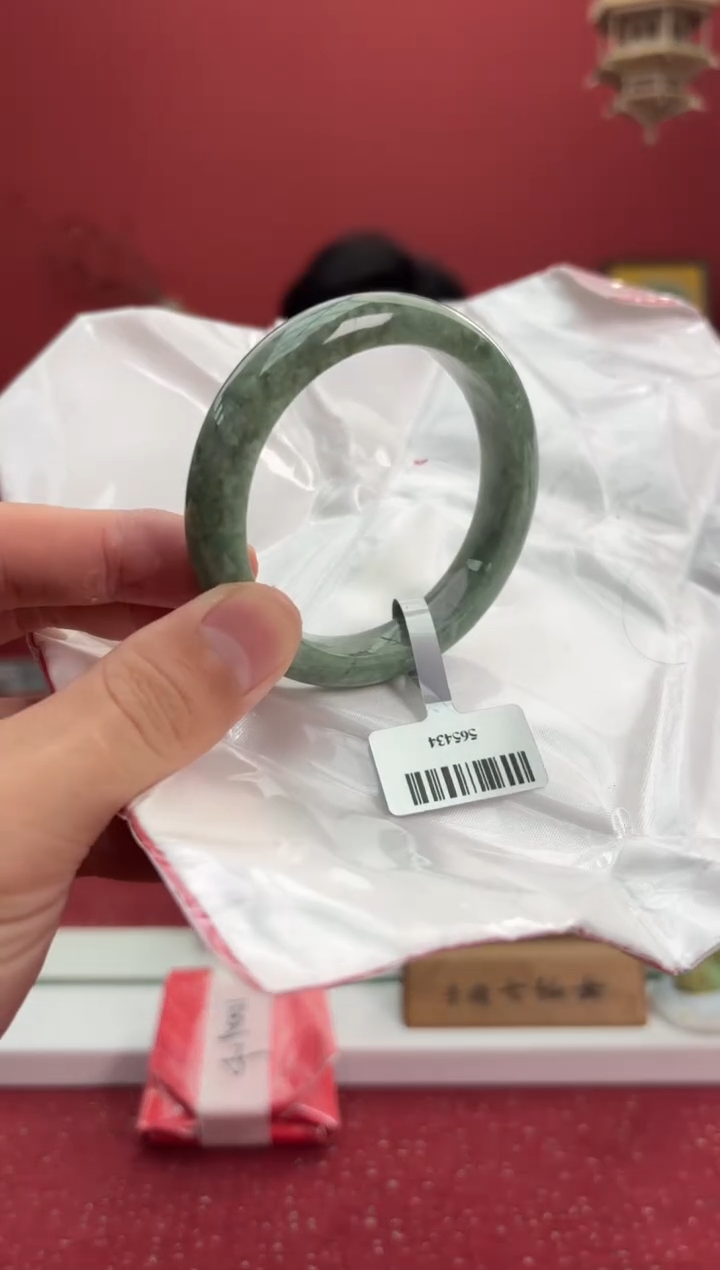 【闪购商品】翡翠手镯未镶嵌1手镯