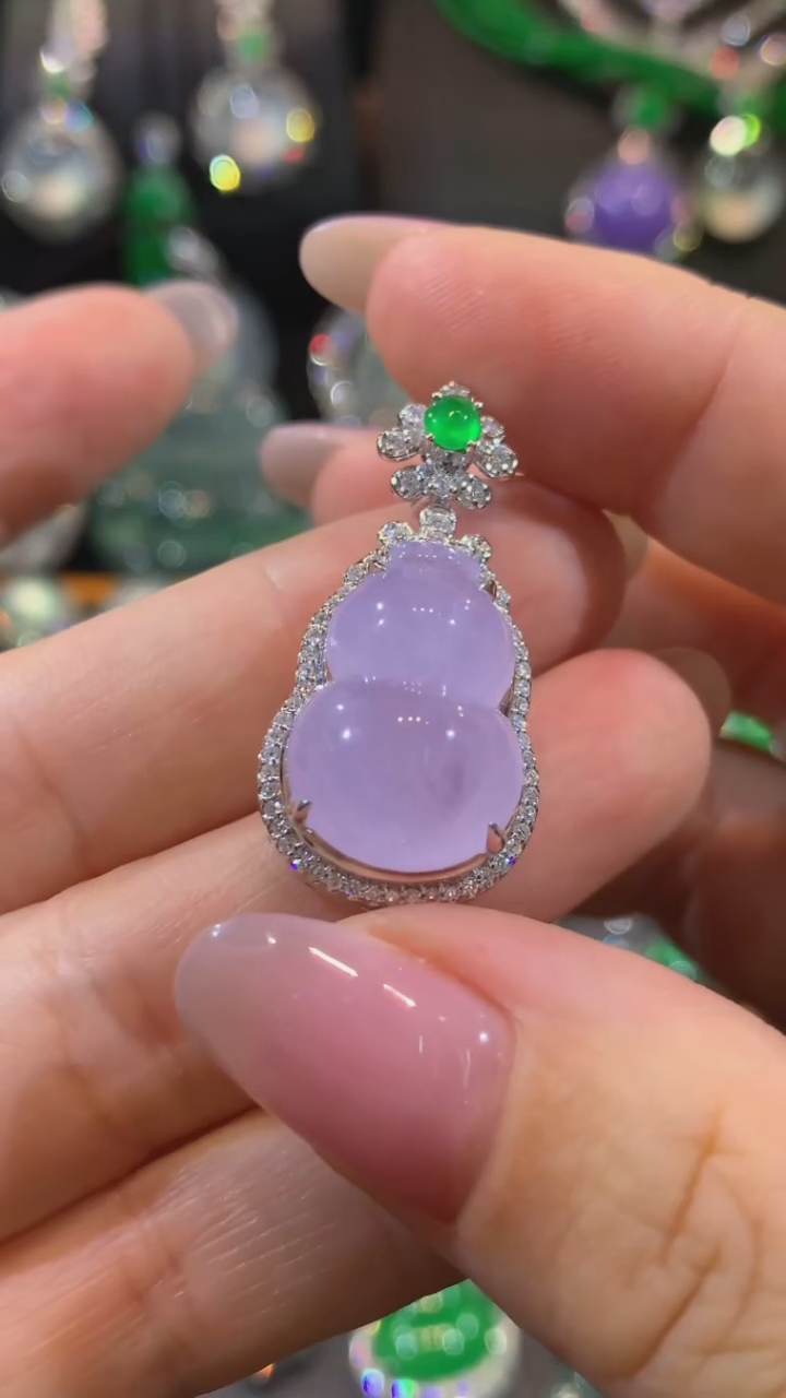 吊坠(不含链)18K金镶嵌翡翠吊坠