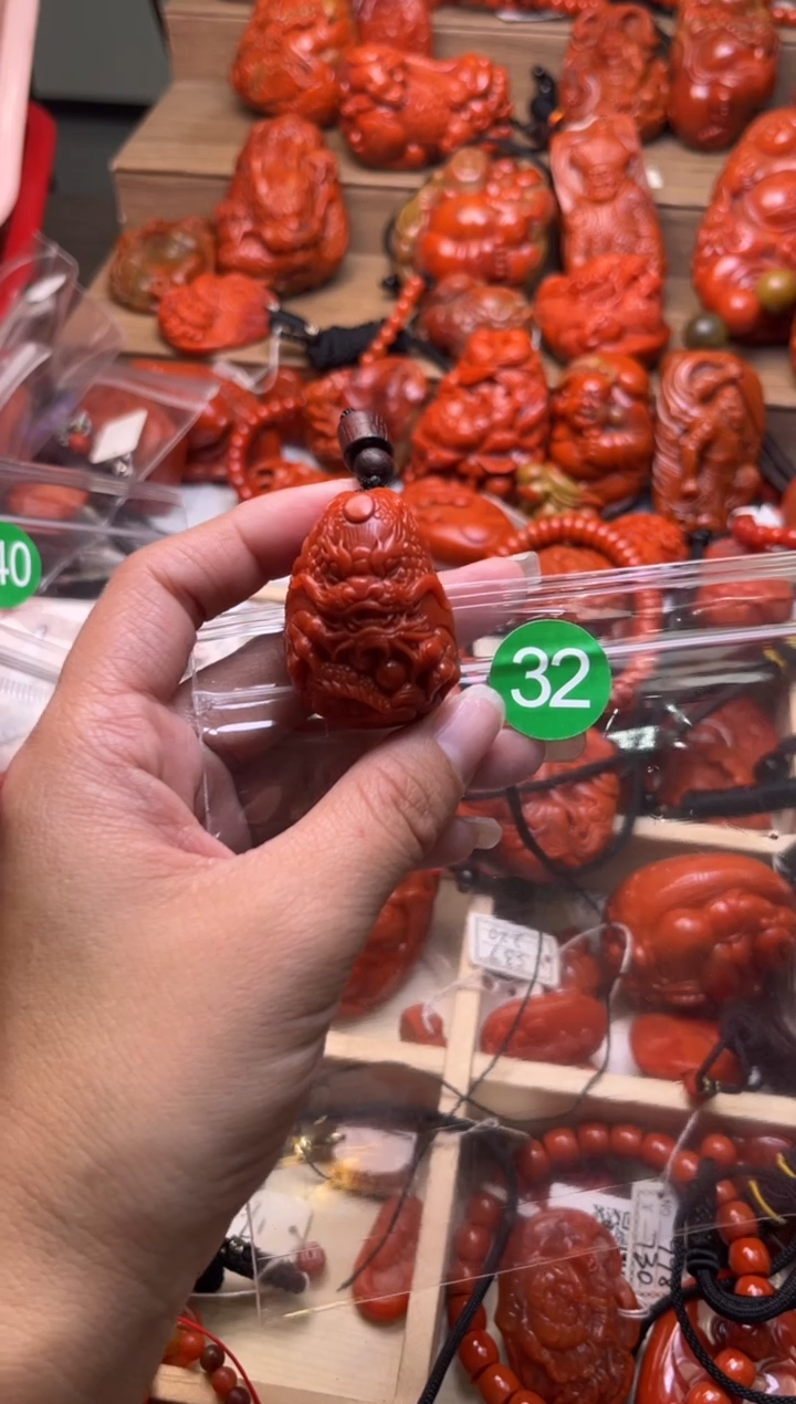 【闪购商品】南红玛瑙珠宝奇石未镶嵌32