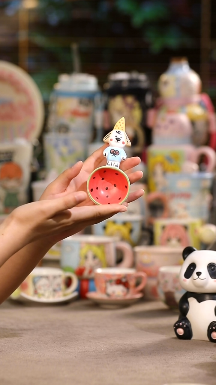 其他景德镇釉下彩手绘设计师款陶瓷