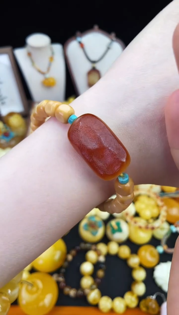 琥珀未镶嵌珠宝奇石柒月