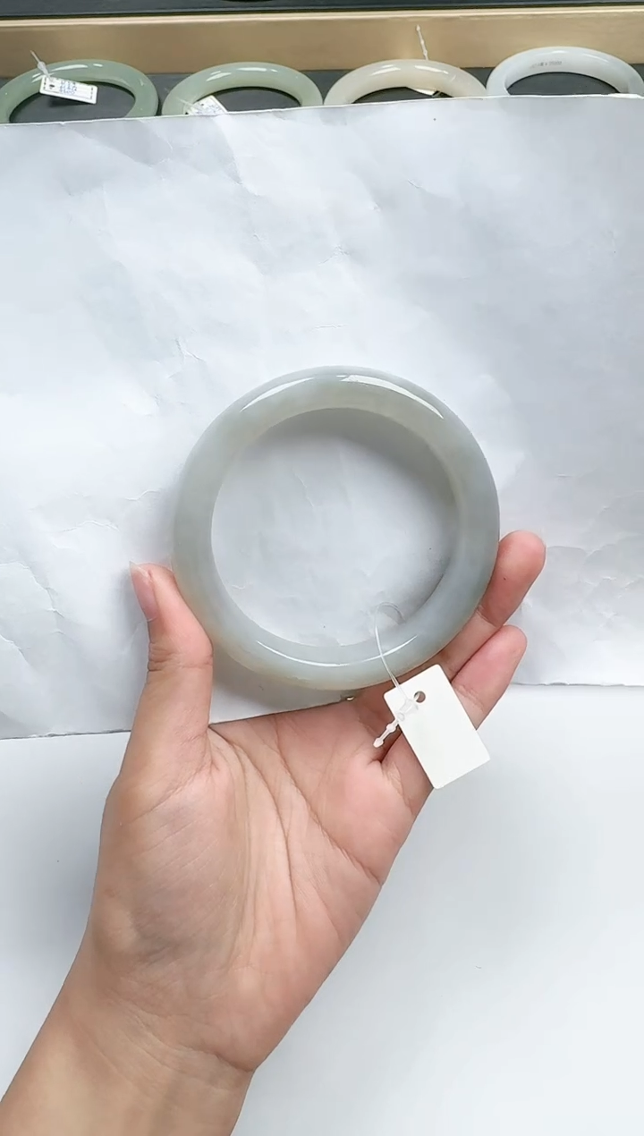 【闪购商品】和田玉手镯未镶嵌61/62圈口 YY