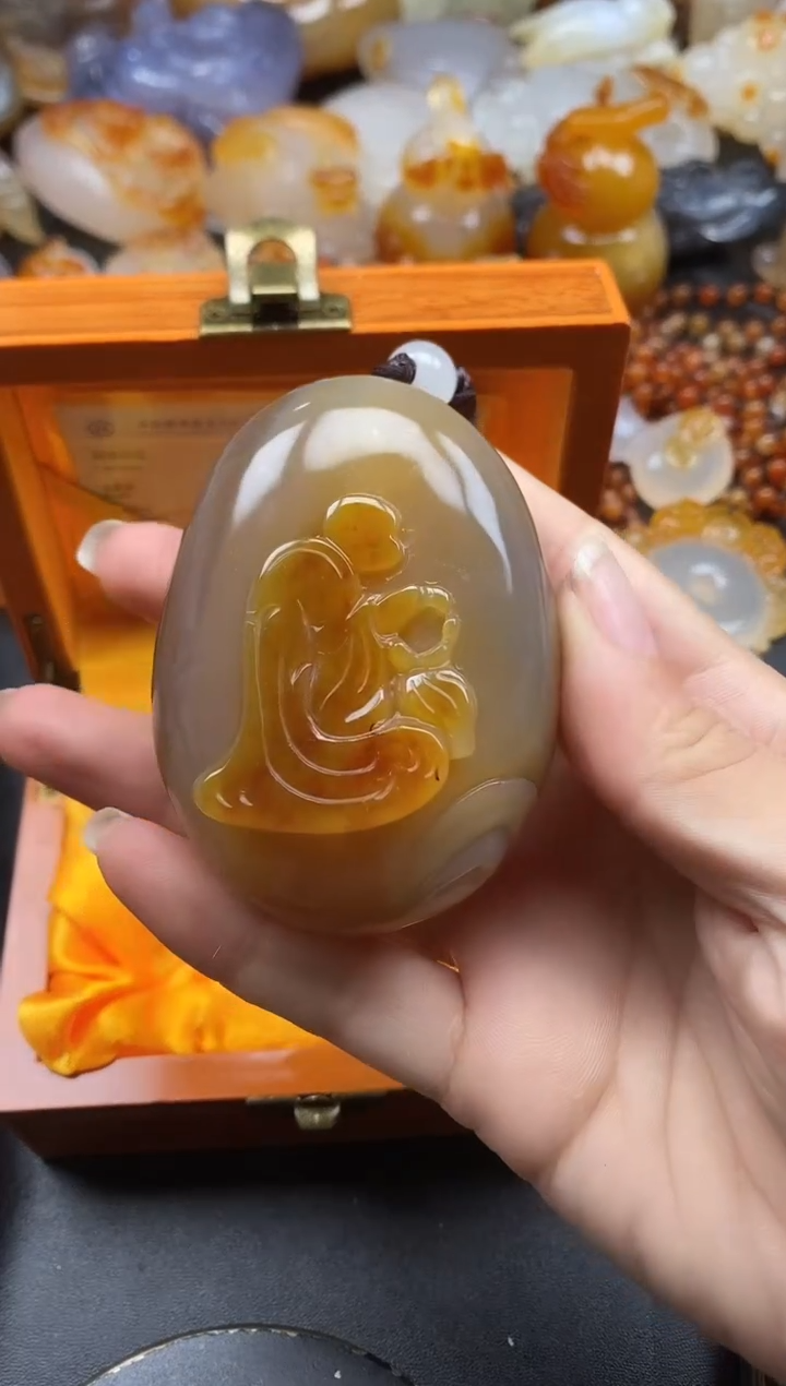 未镶嵌1玛瑙/玉髓天*ll