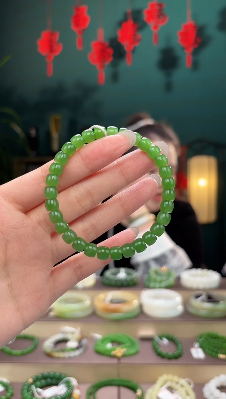 【闪购商品】和田玉手串未镶嵌卡7碧玉直切手串