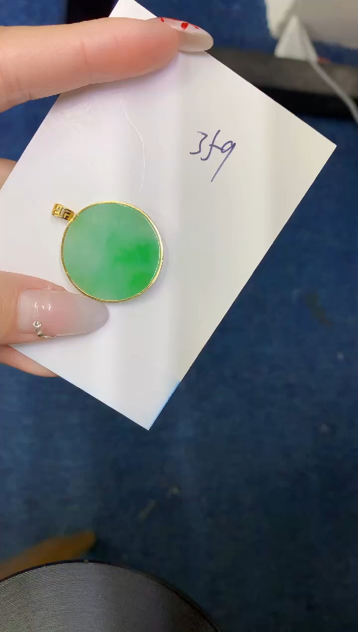 【闪购商品】翡翠颈饰18K金镶嵌00000000000