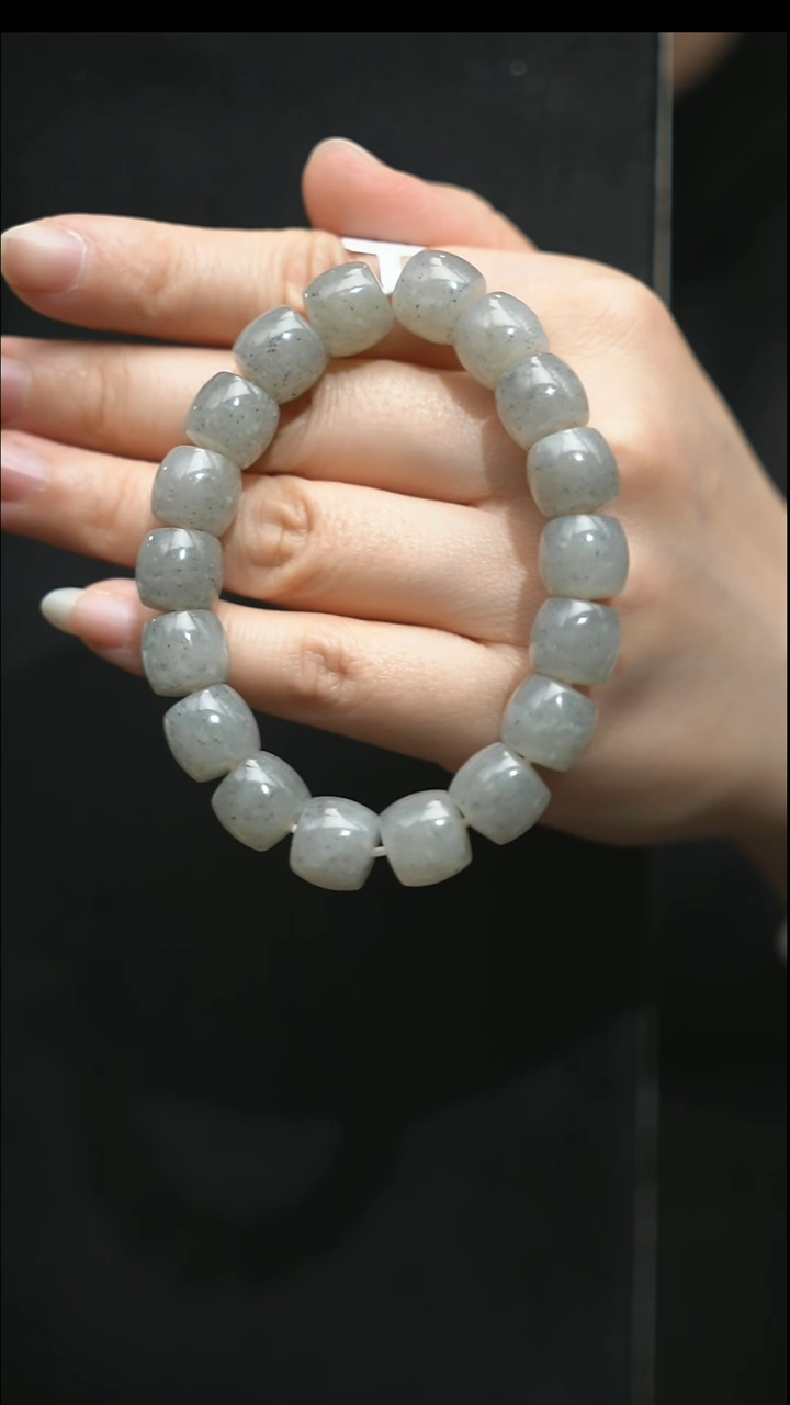 颈饰未镶嵌和田玉12mm