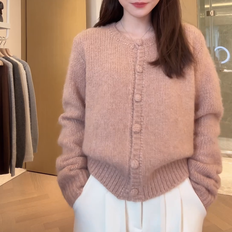 《蔷薇信笺》秋冬款粉色百搭毛针织衫上衣百搭显温柔W1137