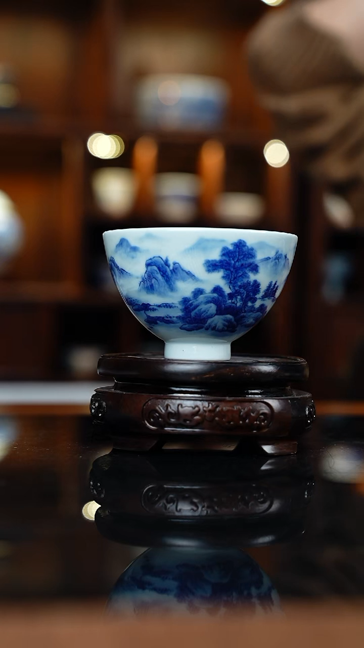 瓷景德镇手工手绘山水意境鸡心杯