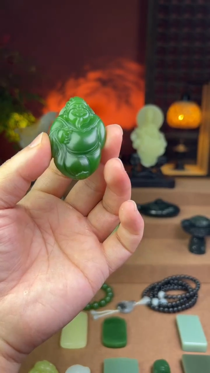 未镶嵌和田玉挂件博*碧玉财神挂件