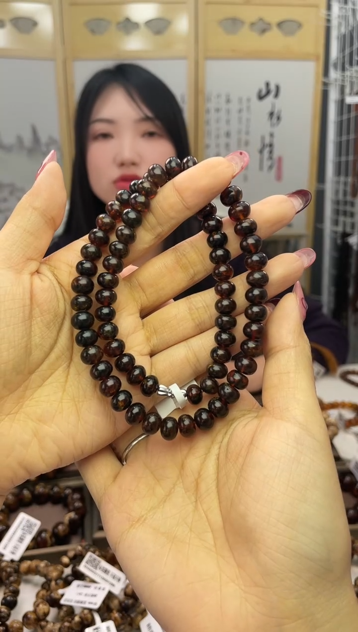 【闪购商品】琥珀裸石未镶嵌8+血翳锁骨链