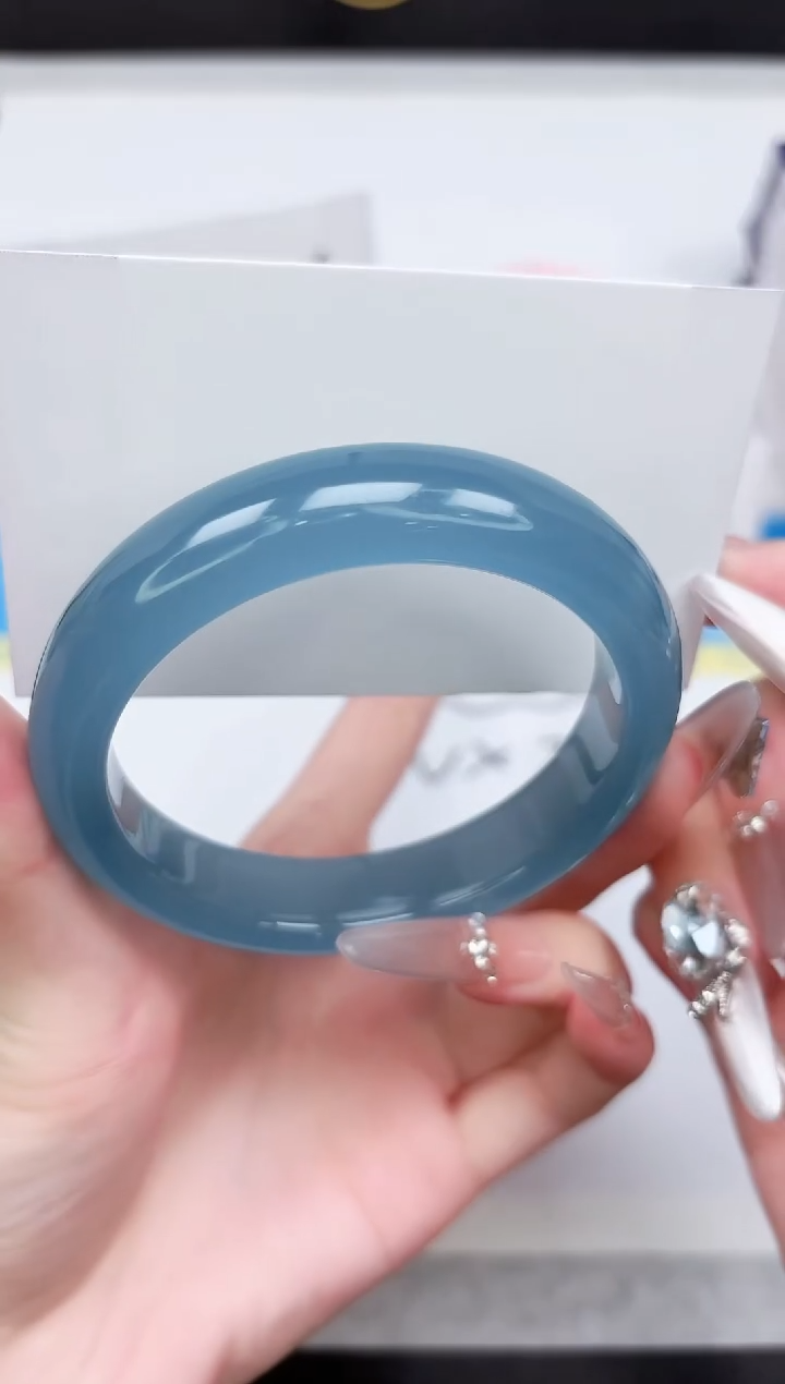 石英质玉手镯未镶嵌205-59.7