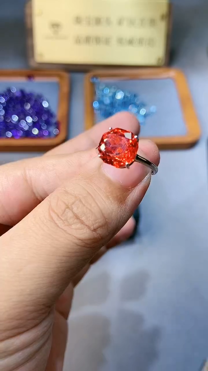 【闪购商品】石榴石戒指银S925镶嵌156