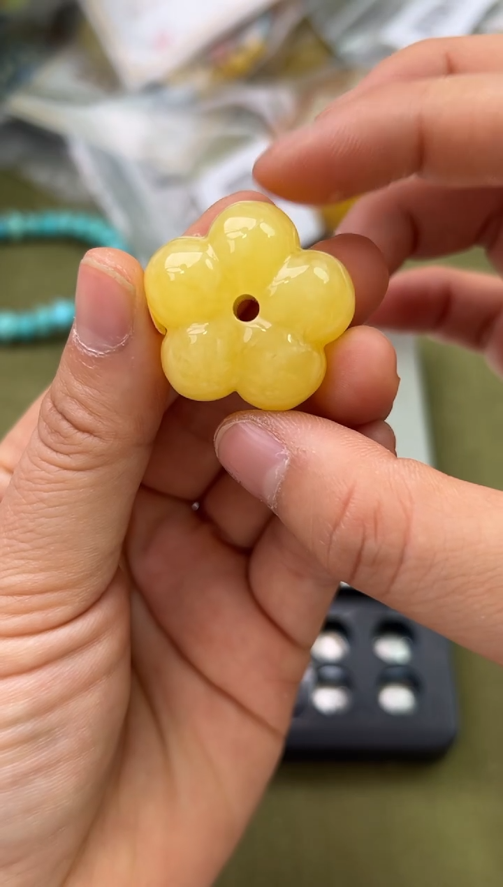 裸石琥珀未镶嵌琥珀蜜蜡吊坠