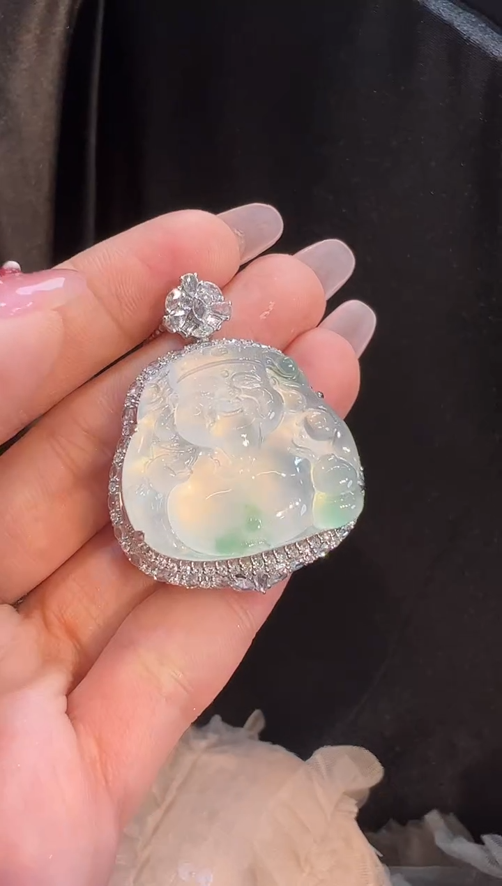 【闪购商品】翡翠颈饰18K金镶嵌总价5.98万分单