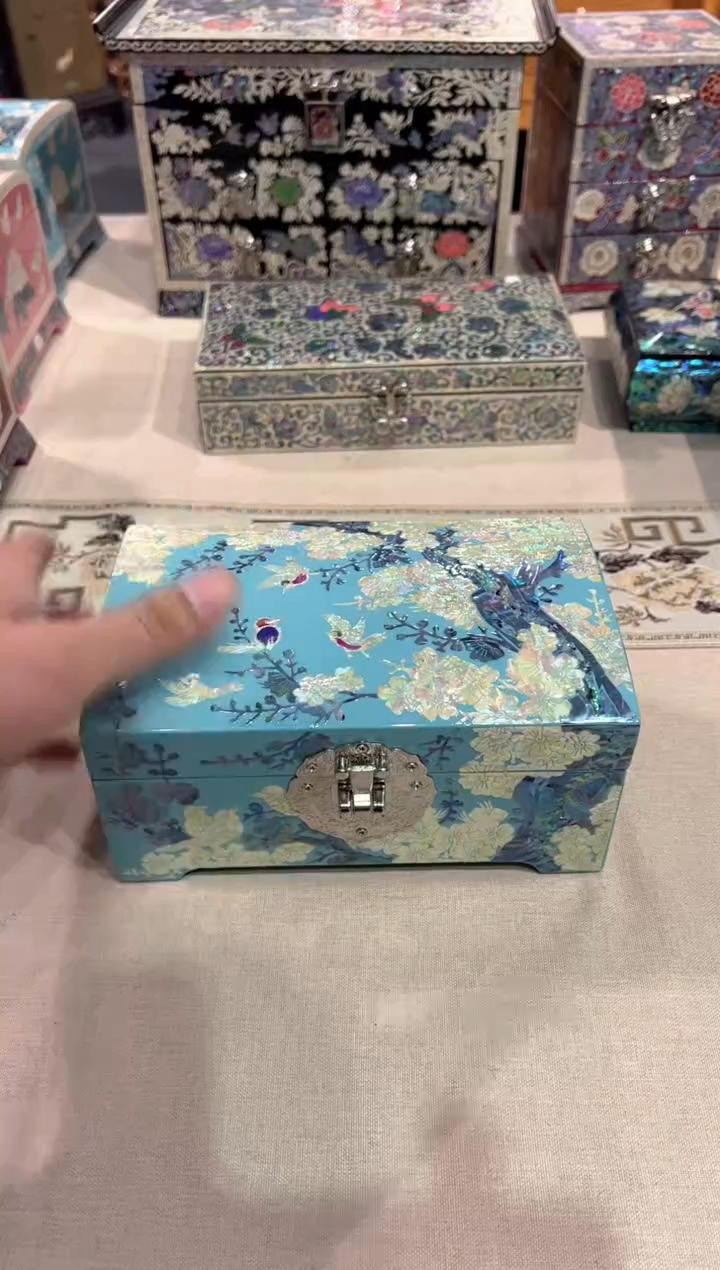 【闪购商品】鱼锁绒布底弘贝雅螺钿漆器文化馆 