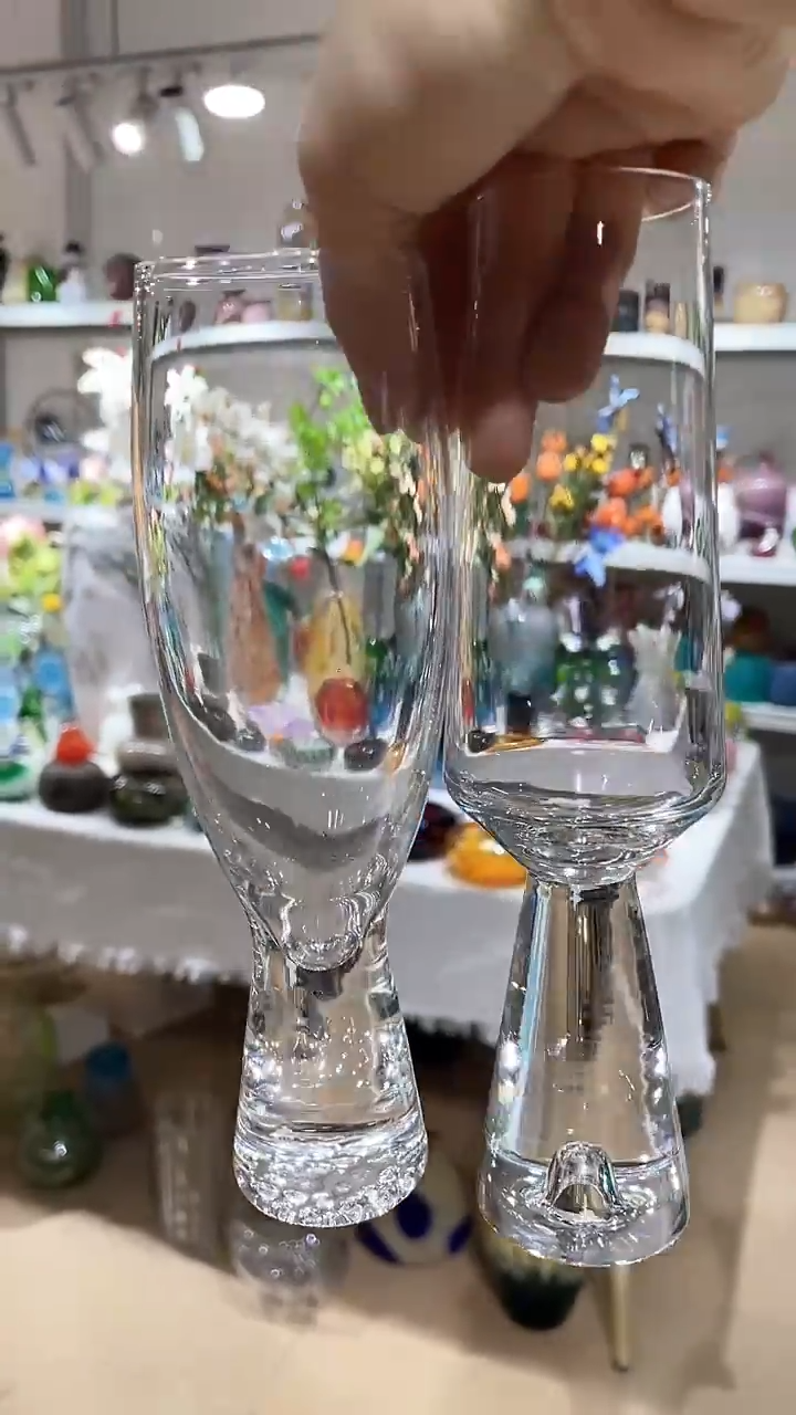 【闪购商品】水晶玻璃2只有折痕线香槟杯