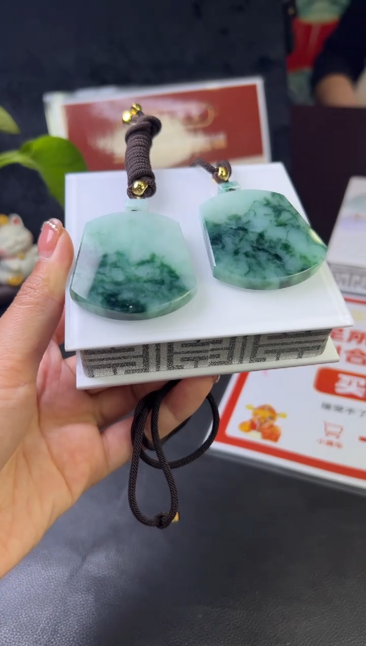 【闪购商品】翡翠颈饰未镶嵌GEA1607A840多样性发一件