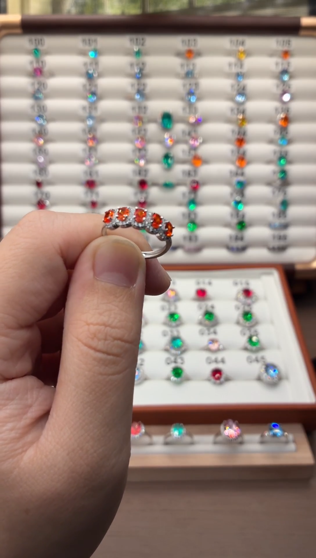 银S925镶嵌戒指石榴石（芬达石）0698