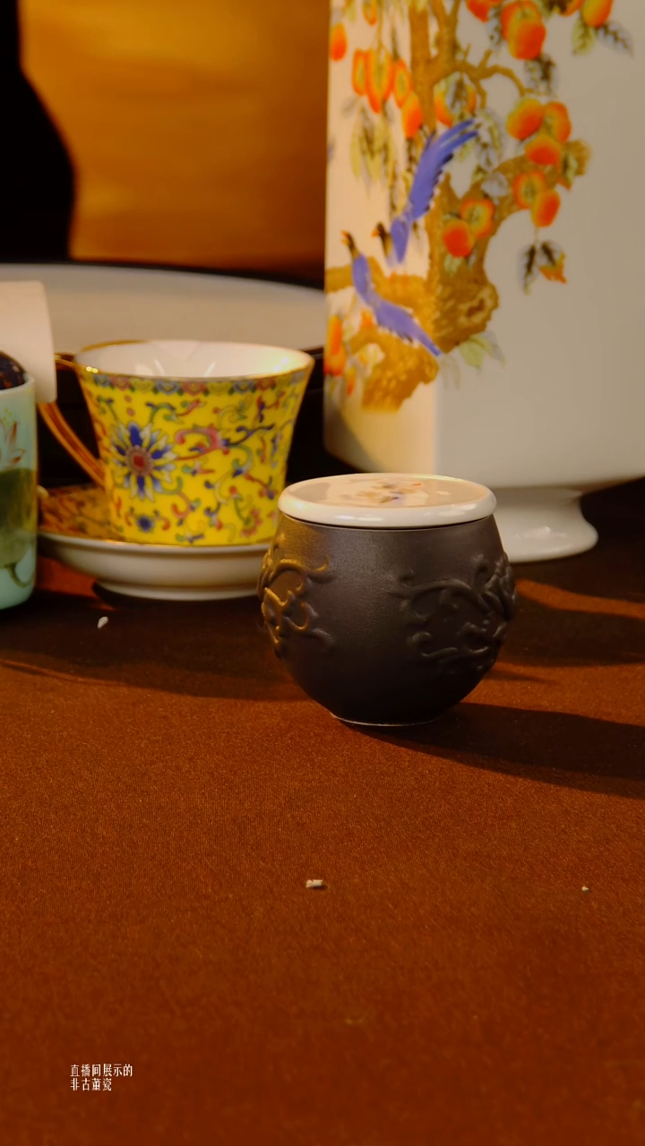 摆件瓷片景德镇陶瓷 摆件x385  茶叶罐