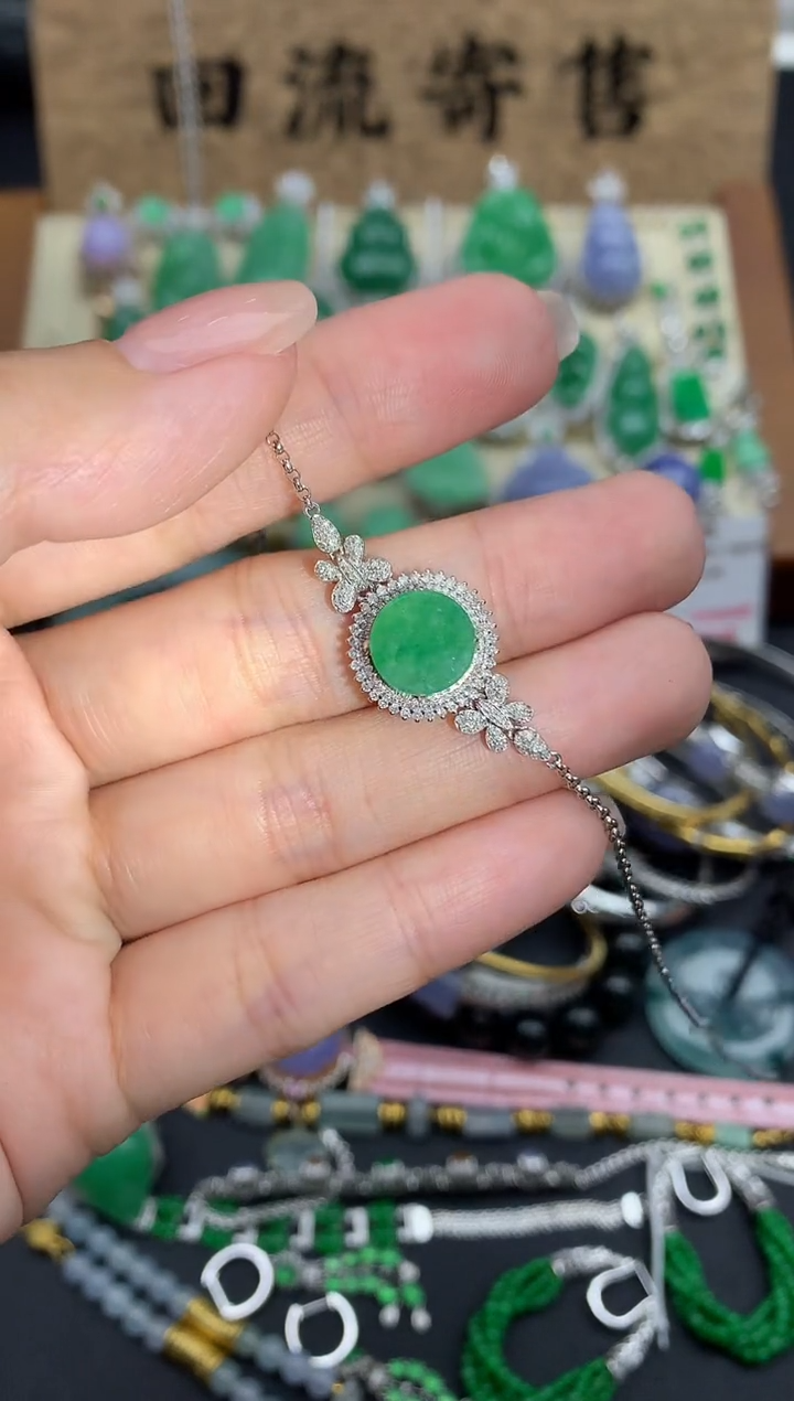 【闪购商品】翡翠手串18K金镶嵌227-中国好珍宝