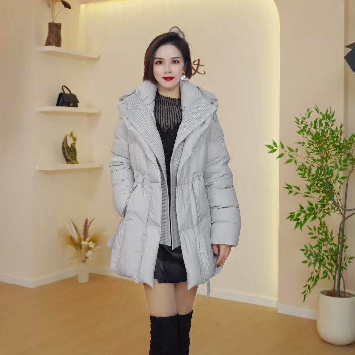 【戈雅米迹】新款冬季羽绒服中长款收腰加厚保暖白鸭绒防寒外套F008