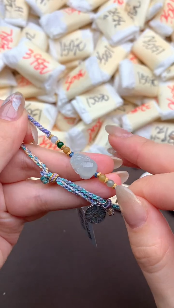 【闪购商品】翡翠挂件未镶嵌一