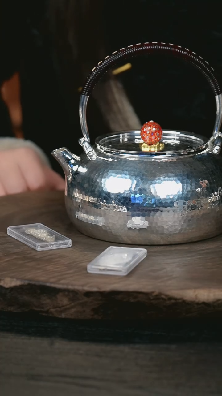 【闪购商品】手工锤纹银烧水壶+2银片