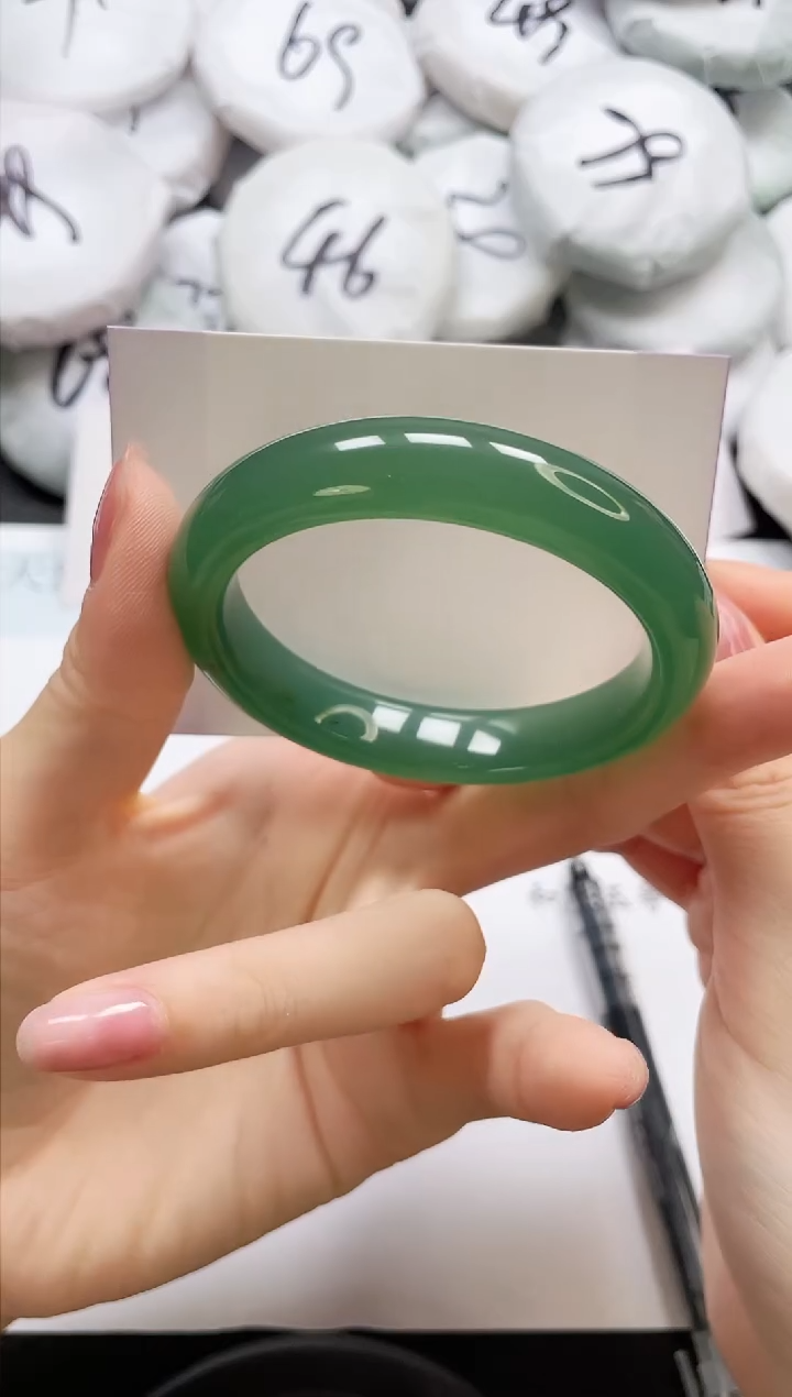 石英质玉手镯未镶嵌D161-53