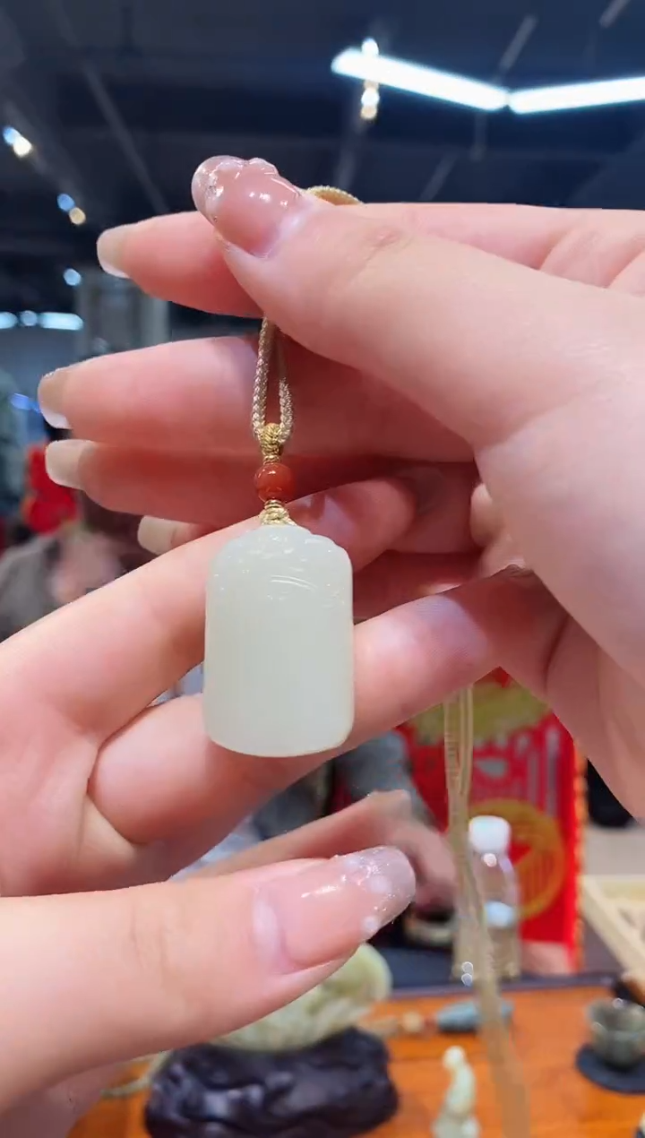 【闪购商品】和田玉挂件未镶嵌攻防兼备