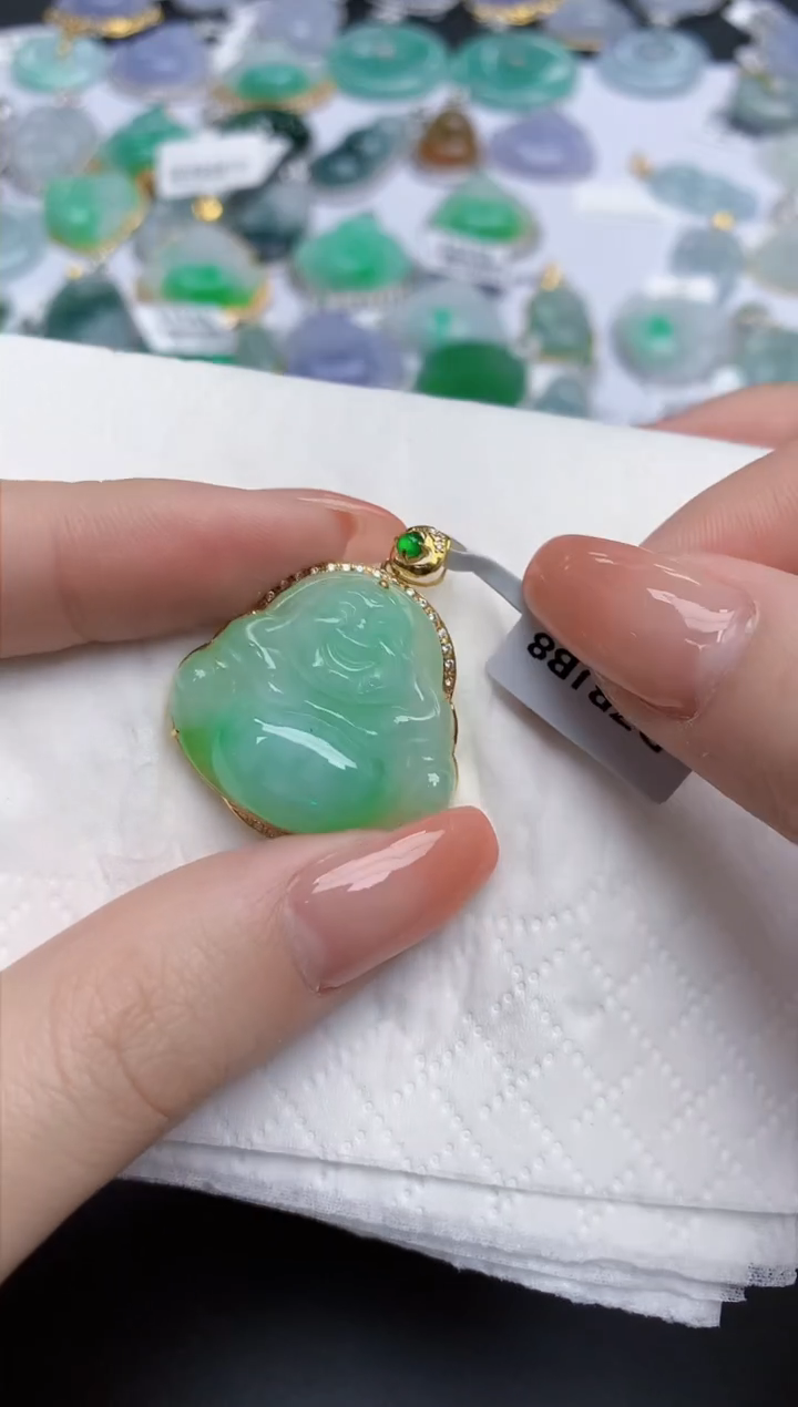 【闪购商品】翡翠颈饰18K金镶嵌天然缅甸翡翠A货