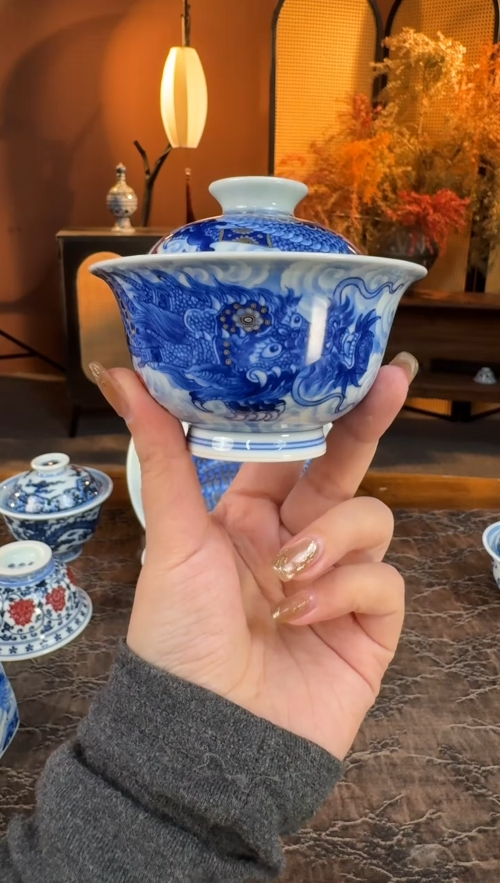杯子陶瓷永明尚玩青花釉里红铠甲龙盖碗