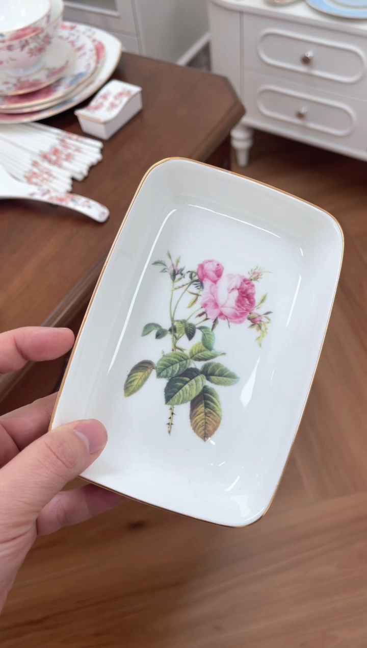 【闪购商品】碗玫瑰骨瓷焗饭——