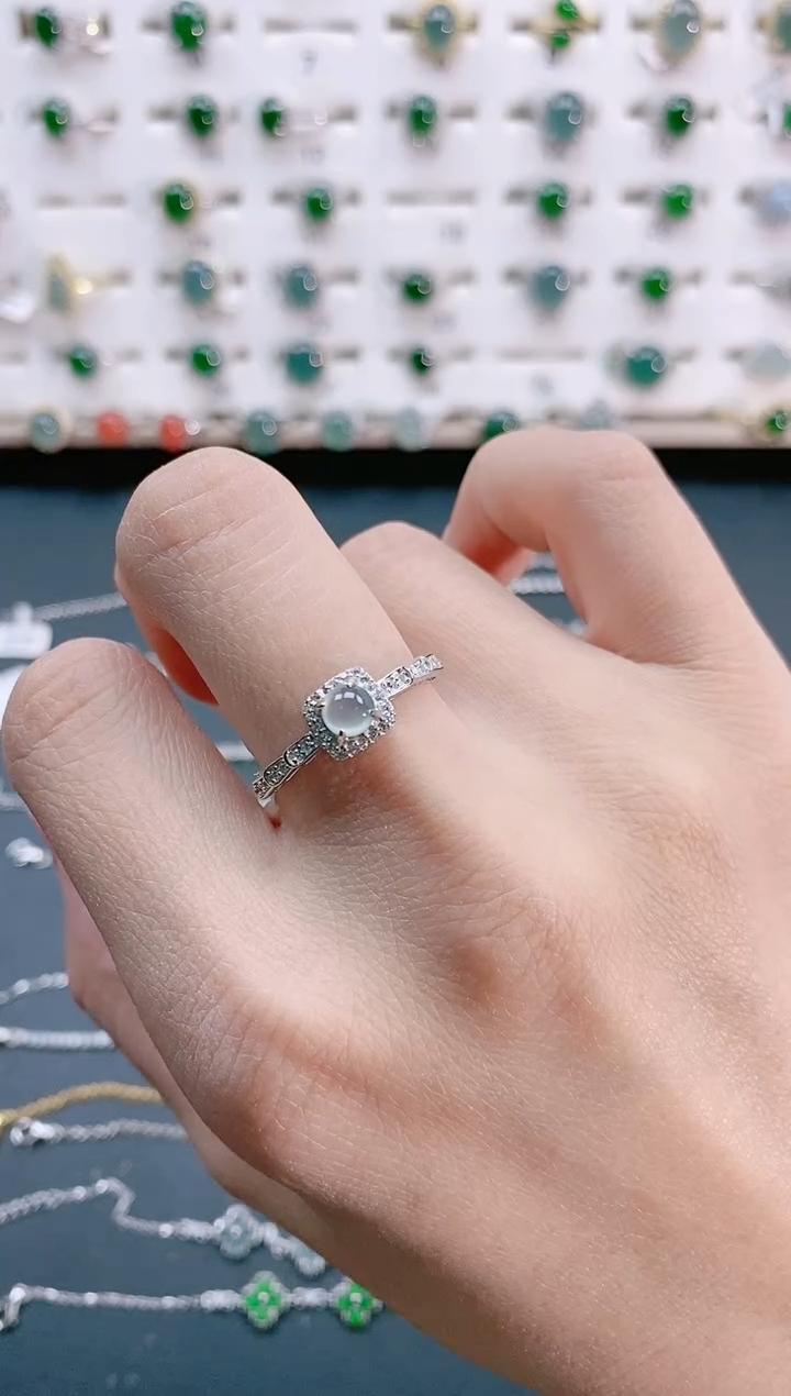 【闪购商品】翡翠戒指银S925镶嵌天然翡翠