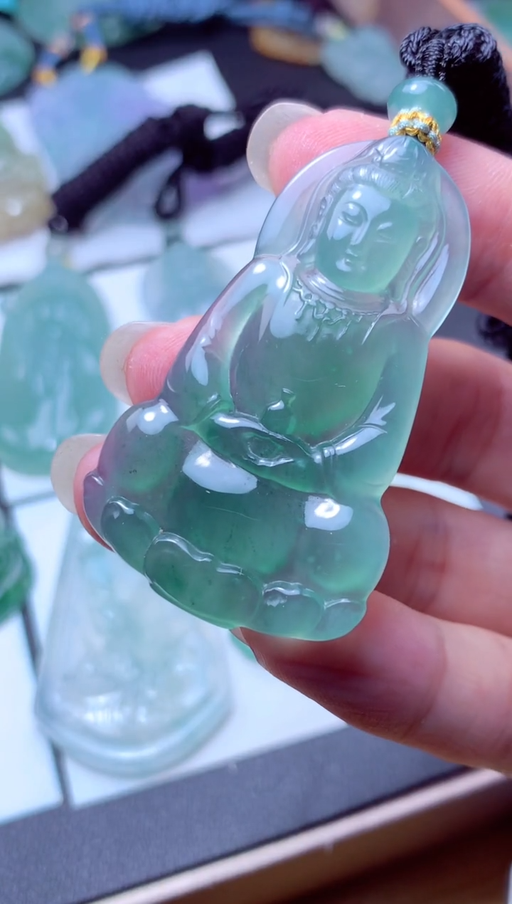颈饰未镶嵌翡翠天然A货翡翠