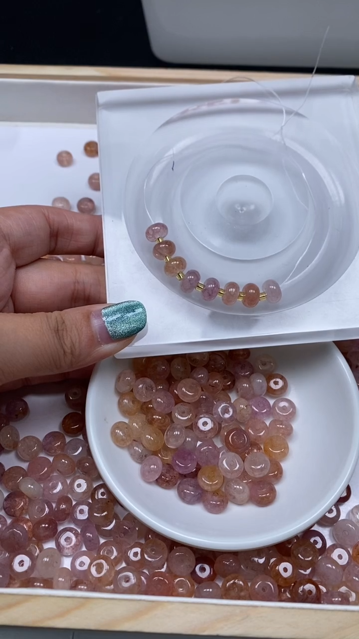 未镶嵌散珠碧玺D399 粉紫碧玺5*8mm20个6.8元