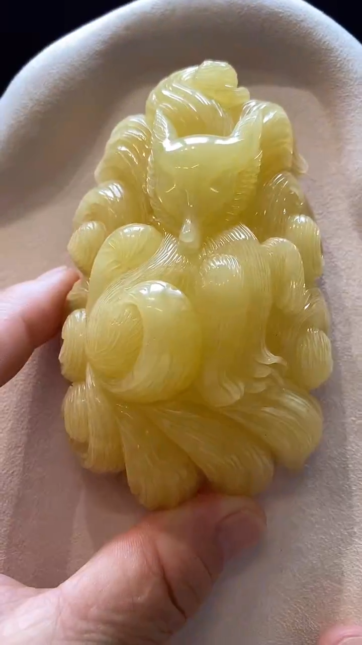 琥珀颈饰未镶嵌吊坠